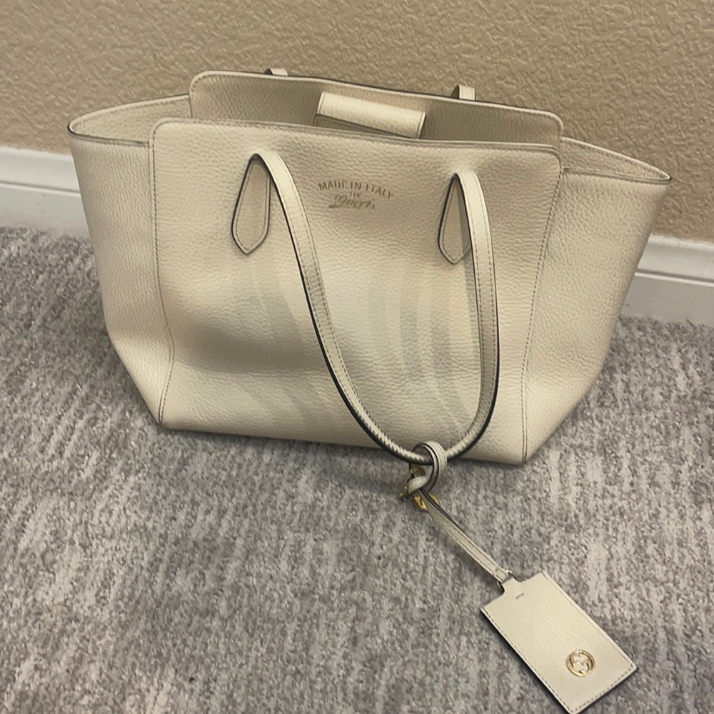 Gucci white tote